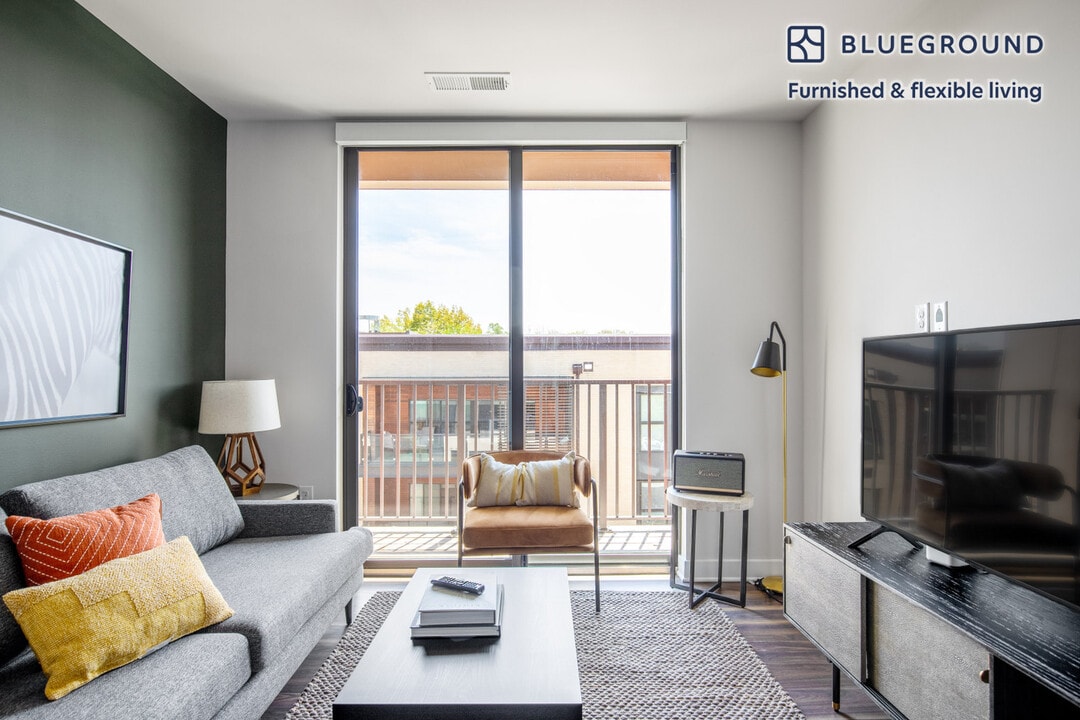 3110 10th St N, Unit FL4-ID263 in Arlington, VA - Building Photo