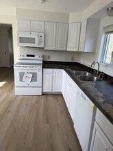 326 N Main St in North Brookfield, MA - Building Photo - Building Photo
