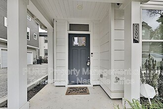 430 Merritt Ave in Nashville, TN - Building Photo - Building Photo