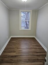 24 Dickerman St, Unit 2 in New Haven, CT - Building Photo - Building Photo