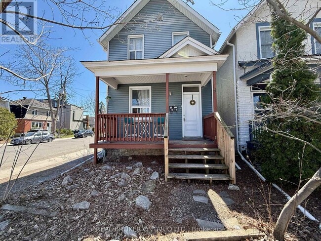 property at 4 Gould St
