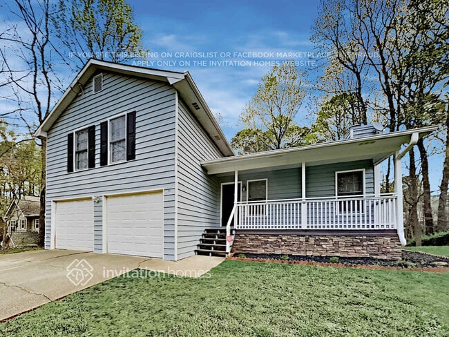 2687 Graham Ln NW