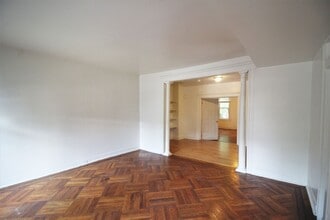 225 W 29th St in Baltimore, MD - Building Photo - Building Photo