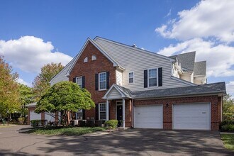 Jacobs Woods in Lansdale, PA - Foto de edificio - Building Photo