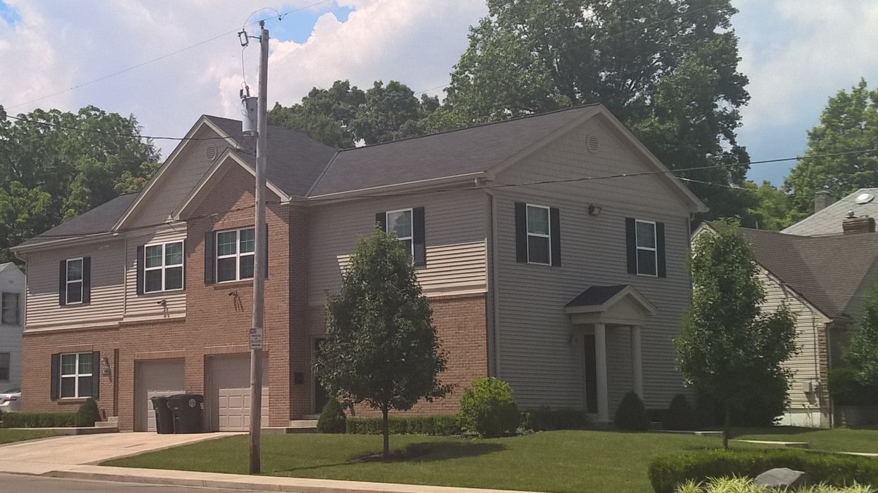 705 E Stewart St, Unit 3414 in Dayton, OH - Foto de edificio