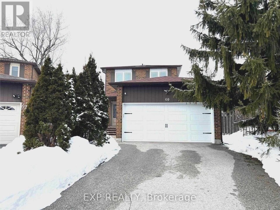 60 Coventry Ct in Richmond Hill, ON - Building Photo