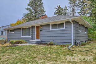 4020 Nevada Ave N in Minneapolis, MN - Building Photo