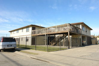 719 Kilbreth Ave in Salinas, CA - Building Photo - Building Photo