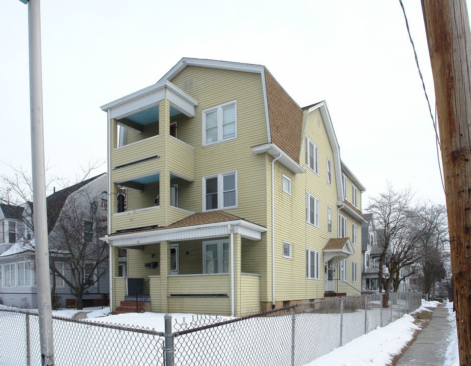 92-94 Campfield Ave in Hartford, CT - Foto de edificio