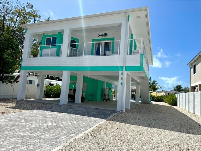 852 Narragansett Ln in Key Largo, FL - Building Photo - Building Photo