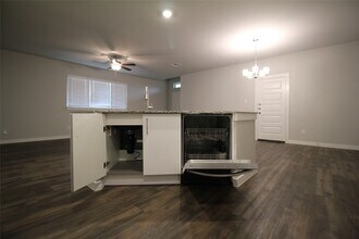 25504 Starling Ln in Magnolia, TX - Building Photo - Building Photo