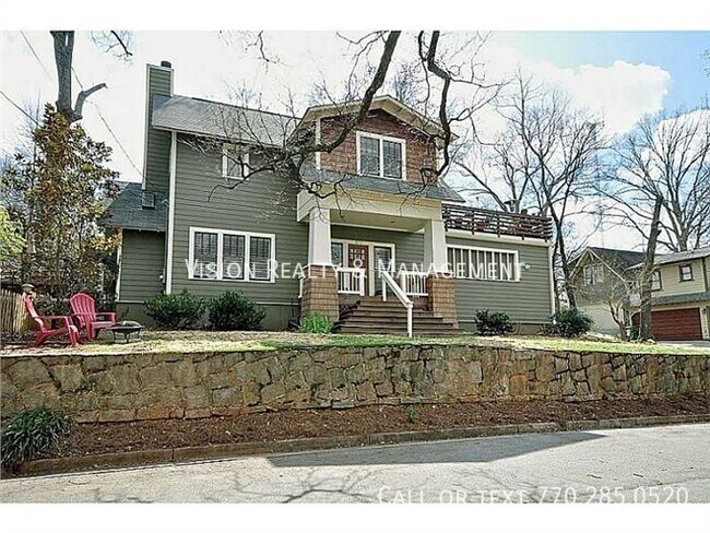 property at 977 Cummings St SE