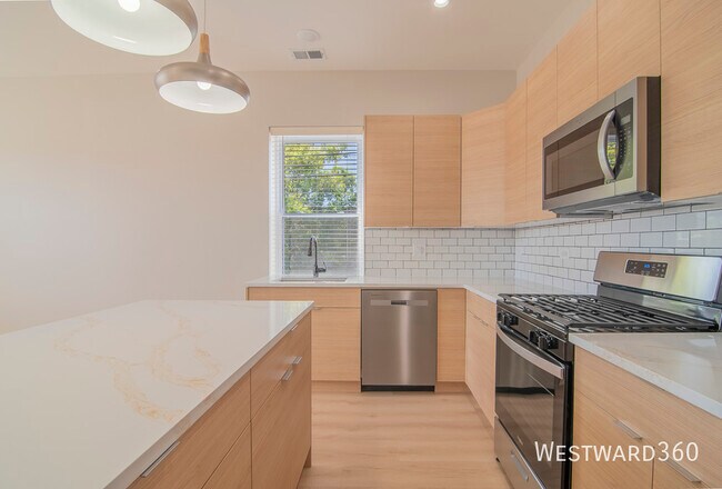1546 N Homan Ave. in Chicago, IL - Building Photo - Building Photo