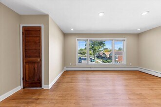 2131 W 53rd Pl in Chicago, IL - Building Photo - Building Photo