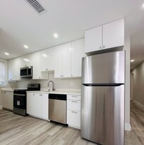 4 Sumner Sq, Unit 1 in Boston, MA - Building Photo