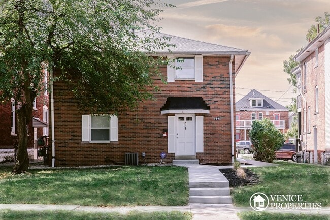 property at 171 E 12th Ave