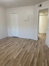 2811 Pembroke Ln in St. Joseph, MO - Building Photo - Building Photo