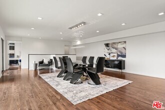 8514 Hillside Ave in Los Angeles, CA - Building Photo - Building Photo