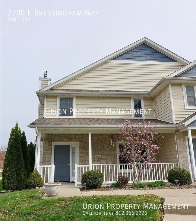 property at 2700 E Bressingham Wy