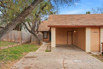 1000 Milford Way in Austin, TX - Building Photo - Building Photo