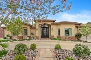 1316 Hookridge Dr in El Paso, TX - Building Photo