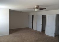 14115 Candlewyck Place Ct in Florissant, MO - Foto de edificio - Interior Photo