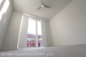 80 S Main St in Seattle, WA - Building Photo - Building Photo