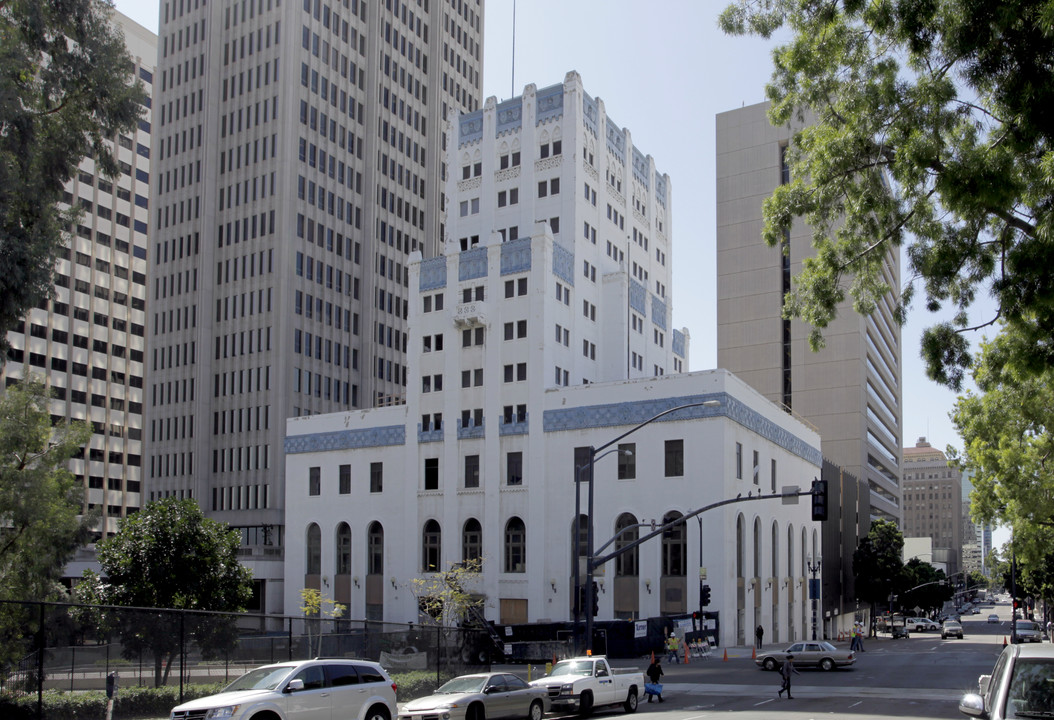 Connections Housing (World Trade Center) in San Diego, CA - Building Photo