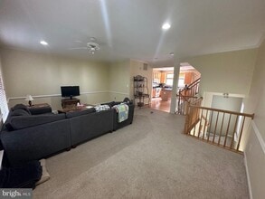 21787 Oakville Terrace in Ashburn, VA - Building Photo - Building Photo