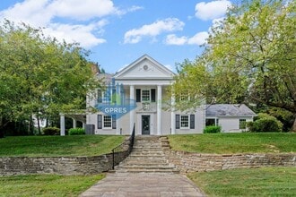 129 South Dr in Pittsburgh, PA - Building Photo - Building Photo