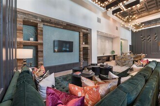 733 Main Ln in Orlando, FL - Building Photo - Building Photo