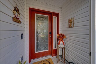 29235 Princeville Dr in San Antonio, FL - Building Photo - Building Photo