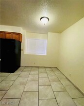 5336 Mancos Ct in Las Vegas, NV - Building Photo - Building Photo