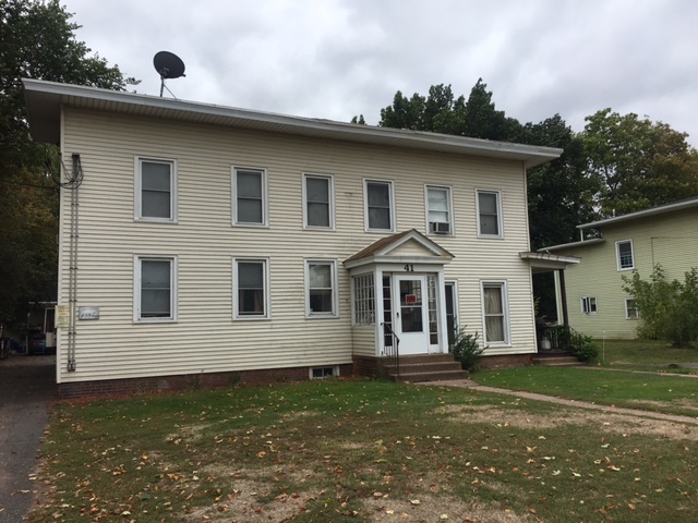 39-41 Central Ave in East Hartford, CT - Building Photo