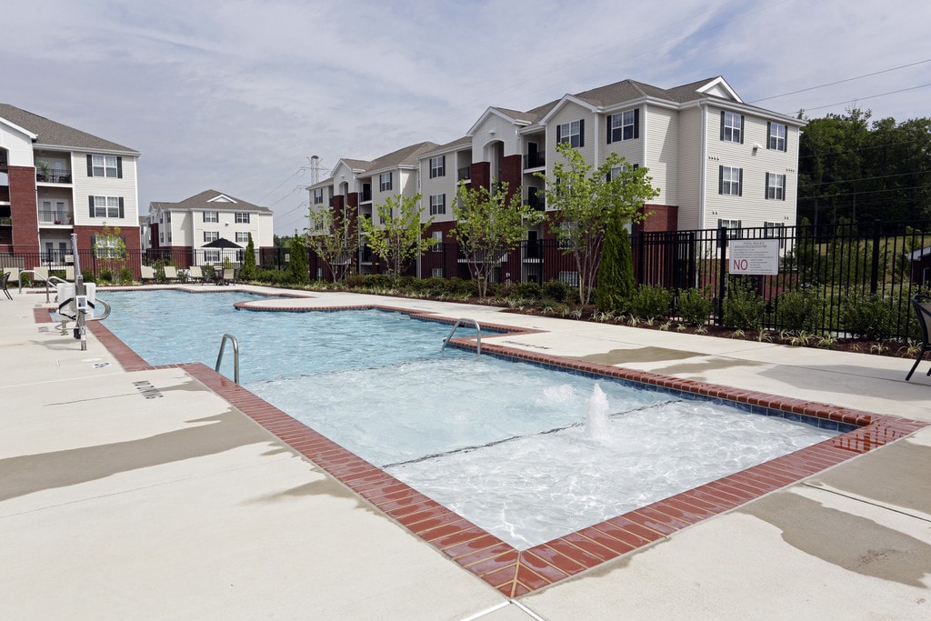 Shorehaven Apartments in Dumfries, VA