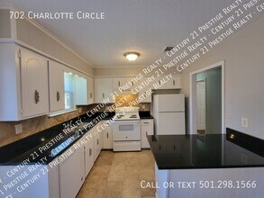 702 Charlotte Cir in Jacksonville, AR - Building Photo - Building Photo