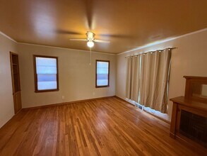 1212 Gidding St in Clovis, NM - Building Photo - Building Photo