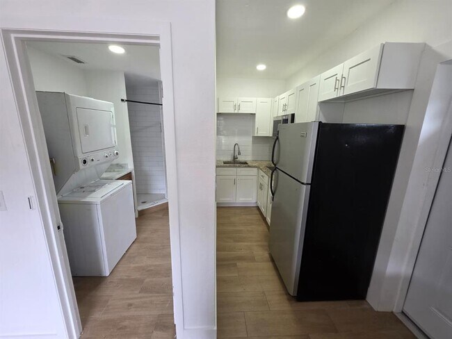 1614 N Washington Ave in Clearwater, FL - Building Photo - Building Photo