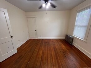 339 Wilson St in Waterbury, CT - Building Photo - Building Photo