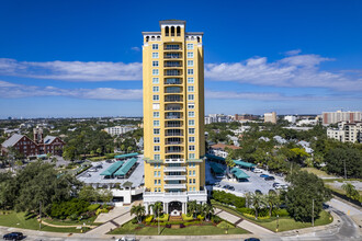 345 Bayshore Blvd in Tampa, FL - Foto de edificio - Building Photo