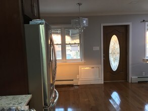 1366 E 86th St, Unit 2FL in Brooklyn, NY - Building Photo - Building Photo