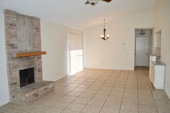 3318 Stoney Mist in San Antonio, TX - Building Photo - Building Photo