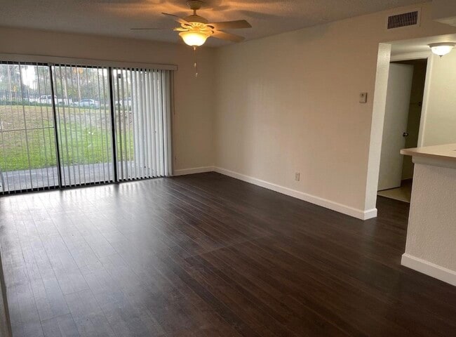 9066 W Atlantic Blvd, Unit 1 in Coral Springs, FL - Building Photo - Building Photo