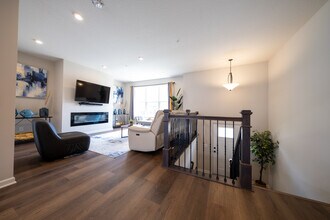 6548 Joliet Ave S in Cottage Grove, MN - Building Photo - Building Photo