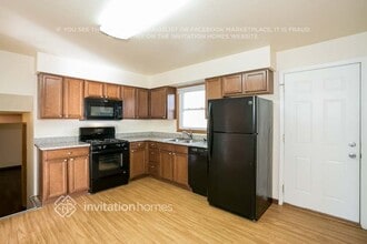 1035 Iowa St in Glenwood, IL - Foto de edificio - Building Photo