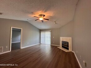 3860 Hideaway Lane in Middleburg, FL - Building Photo - Building Photo