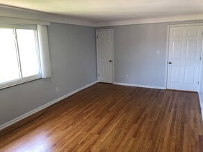 3442 Warren Rd in Cleveland, OH - Building Photo - Building Photo