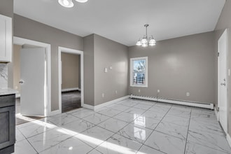 165 Winfield Ave in Jersey City, NJ - Building Photo - Building Photo
