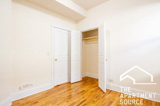 2430 N Marshfield Ave in Chicago, IL - Building Photo - Building Photo