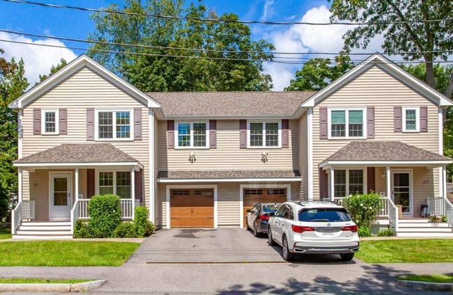 property at 89 Ossipee Rd